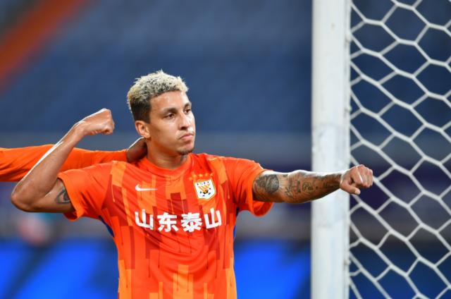 优直播官网-核心vs奇兵！泰山蓉城巴西双雄连场进球还在延续