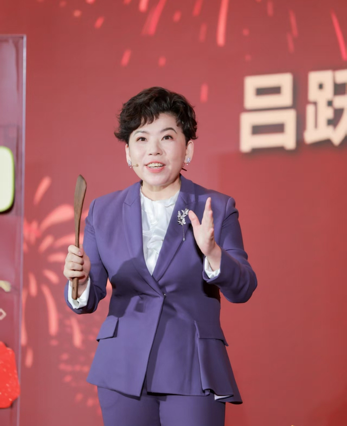 优直播下载网址-和王楚钦合作，邓亚萍官宣，正式上任，新岗位曝光，刘国梁期待|乒乓球|国乒|巴黎奥运会|中国乒乓球队|联谊会_新浪体育_新浪新闻